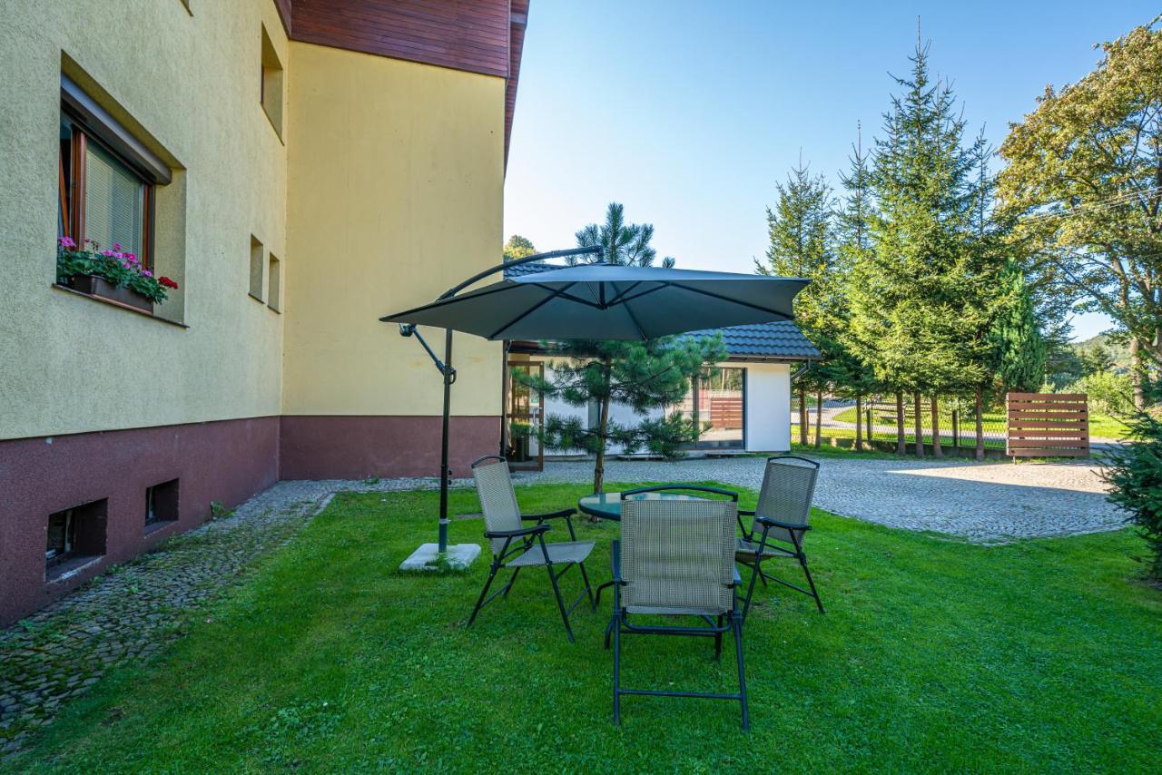 Przytulny Apartamencik- Willa Lawenda リトロ エクステリア 写真